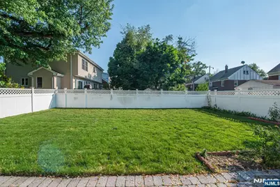 42 W Spring Valley Avenue, Maywood, NJ 07607 - Photo 22