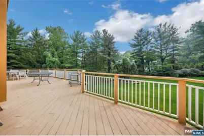 16 Schaffer Road, Alpine, NJ 07620 - Photo 18