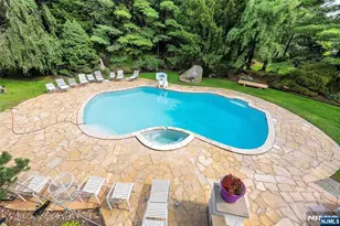 16 Schaffer Rd, Alpine, NJ 07620 - Photo 20