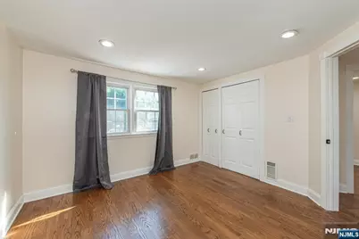 42 W Spring Valley Avenue, Maywood, NJ 07607 - Photo 16