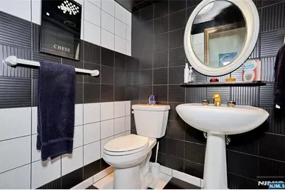 245 Highland Avenue, Wood Ridge, NJ 07075 - Photo 10