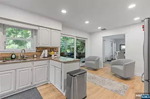 34 Andrew Ave, Oakland, NJ 07436 - Photo 8