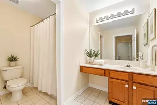 195 Levinberg Ln, Wayne, NJ 07470 - Photo 24