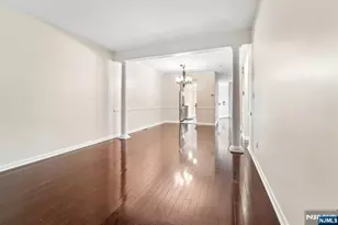 195 Levinberg Ln, Wayne, NJ 07470 - Photo 8
