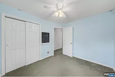 5 Holyoke Drive, Oakland, NJ 07436 - Photo 12
