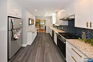 160 Rock Rd, Hawthorne, NJ 07506 - Photo 10