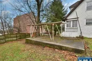 110 Summit Ave, Hackensack, NJ 07601 - Photo 12