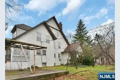 110 Summit Avenue, Hackensack, NJ 07601 - Photo 10