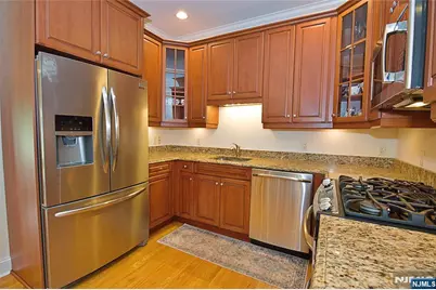 5 Tenakill Park E 317 #317, Cresskill, NJ 07626 - Photo 10