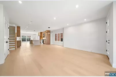 450 10th Street B #B, Fairview, NJ 07022 - Photo 8