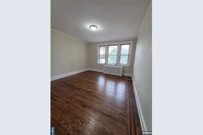 407 Highland Avenue C1 #C1, Palisades Park, NJ 07650 - Photo 2