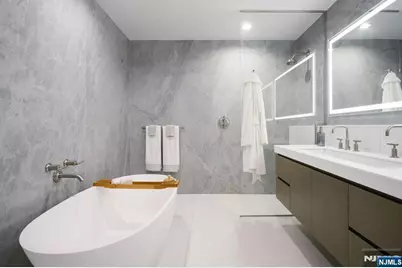 320 Adolphus Avenue 316 #316, Cliffside Park, NJ 07010 - Photo 12