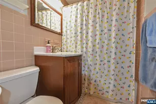 367 S Pleasant Ave, Ridgewood, NJ 07450 - Photo 12