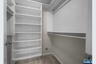 504 Ellery Court, Edgewater, NJ 07020 - Photo 12