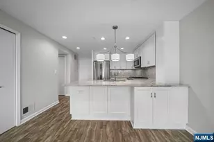 504 Ellery Ct, Edgewater, NJ 07020 - Photo 6