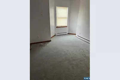 106 Spring Valley Avenue 1W #1W, Hackensack, NJ 07601 - Photo 6