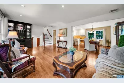 55 Gathering, Montville Township, NJ 07058 - Photo 14