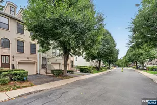 314 Wilshire Dr 3015, Nutley, NJ 07110 - Photo 2