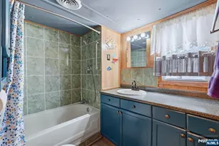 15 Austin St, Moonachie, NJ 07074 - Photo 16