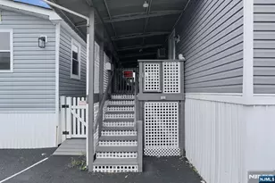 15 Austin St, Moonachie, NJ 07074 - Photo 4
