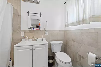 238 Monroe Avenue, Paramus, NJ 07652 - Photo 24