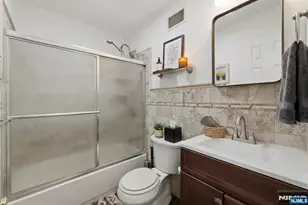81 Hudson Ave, Ridgefield Park, NJ 07660 - Photo 12