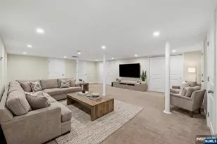 81 Hudson Ave, Ridgefield Park, NJ 07660 - Photo 6