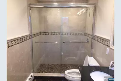 37 Marion Avenue, Cliffside Park, NJ 07010 - Photo 20
