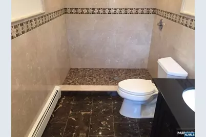 37 Marion Avenue, Cliffside Park, NJ 07010 - Photo 18