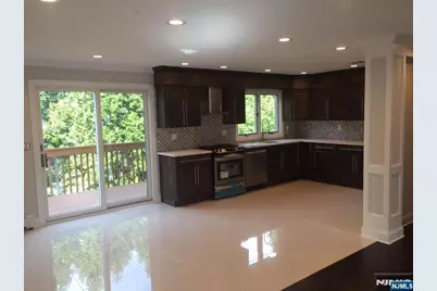 37 Marion Avenue, Cliffside Park, NJ 07010 - Photo 6