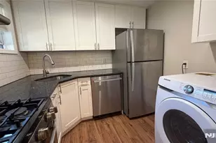 295 Tenafly I, Tenafly, NJ 07670 - Photo 2