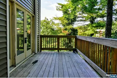 606 Skyline Drive 6 #6, Haledon, NJ 07508 - Photo 4
