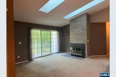 335 Linden Street, Mahwah, NJ 07430 - Photo 4