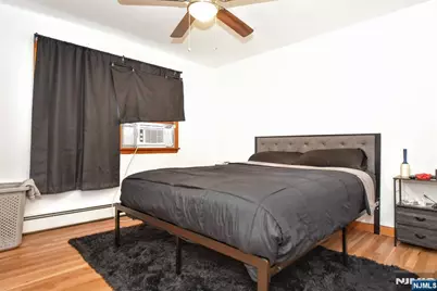 27 Hillcrest Avenue, Lodi, NJ 07644 - Photo 22