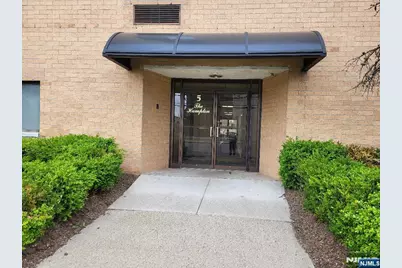 5 Linden Street 2J #2J, Hackensack, NJ 07601 - Photo 18