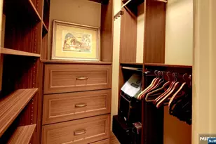 300 Gorge Road 6, Cliffside Park, NJ 07010 - Photo 22