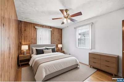 59 17th Avenue, Elmwood Park, NJ 07407 - Photo 18