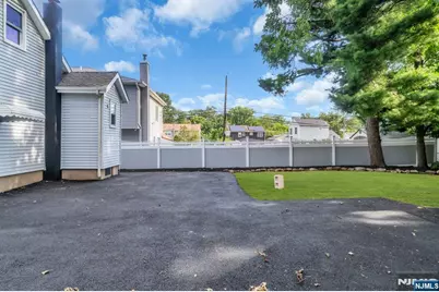 209 Michigan Avenue, Kenilworth, NJ 07033 - Photo 44