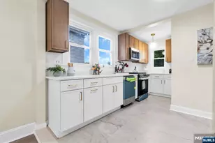 209 Michigan Ave, Kenilworth, NJ 07033 - Photo 10
