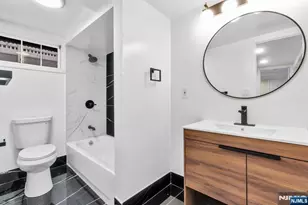 209 Michigan Ave, Kenilworth, NJ 07033 - Photo 32