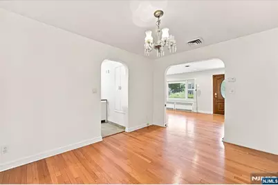 3-27 Kenneth Avenue, Fair Lawn, NJ 07410 - Photo 16