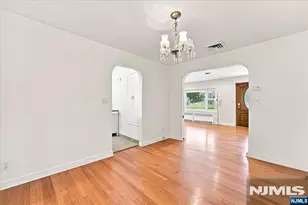 3-27 Kenneth Ave, Fair Lawn, NJ 07410 - Photo 16