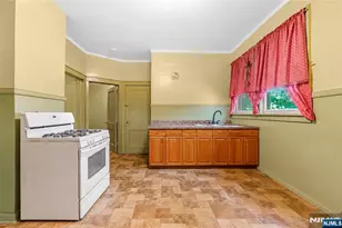 100 Hancox Ave, Nutley, NJ 07110 - Photo 6