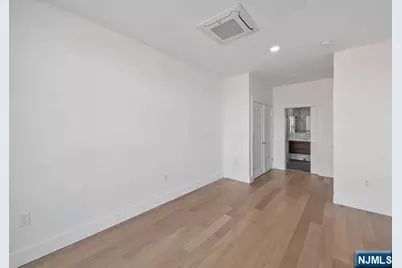 35 Jefferson Avenue 302 #302, Westwood, NJ 07675 - Photo 28