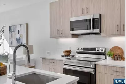 35 Jefferson Avenue 302 #302, Westwood, NJ 07675 - Photo 10