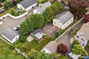 54 Chestnut Ave, Park Ridge, NJ 07656 - Photo 32
