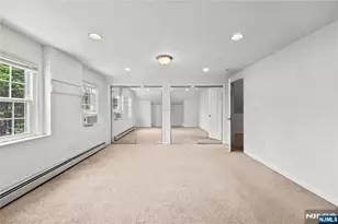 54 Chestnut Ave, Park Ridge, NJ 07656 - Photo 20