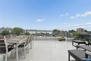 23 Lasher Ln, Edgewater, NJ 07020 - Photo 24