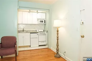 3021 Edwin Ave 1J, Fort Lee, NJ 07024 - Photo 8