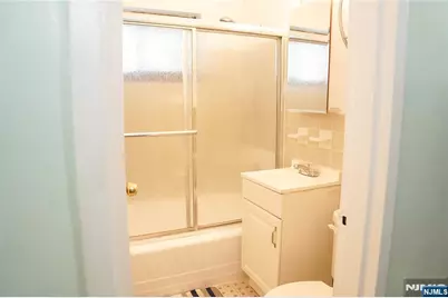 3021 Edwin Avenue 1J #1J, Fort Lee, NJ 07024 - Photo 12